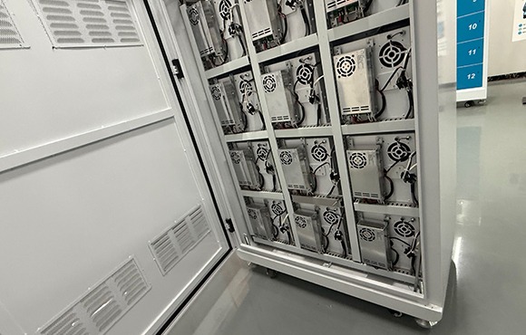 河馬新能源 專(zhuān)業(yè)換電柜充電器提供商